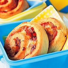 Pizza scrolls