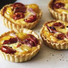 Ham tomato tartlets