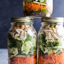 Asian chicken mason jar salad