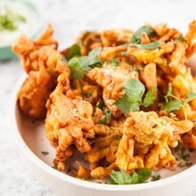 Red onion bhaji