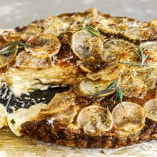 Potato onion pie